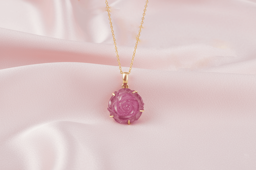 Mặt dây chuyền Vàng Hoa hồng Ruby Carved Rose Flower Pendant Necklace in 14K yellow Gold by AME Jewellery