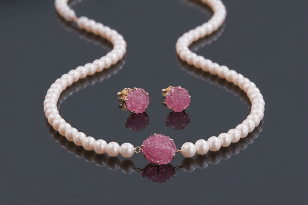 White Freshwater Cultured Pearl Strand Necklace and Ruby clasp in 14K Yellow Gold - AME Jewellery