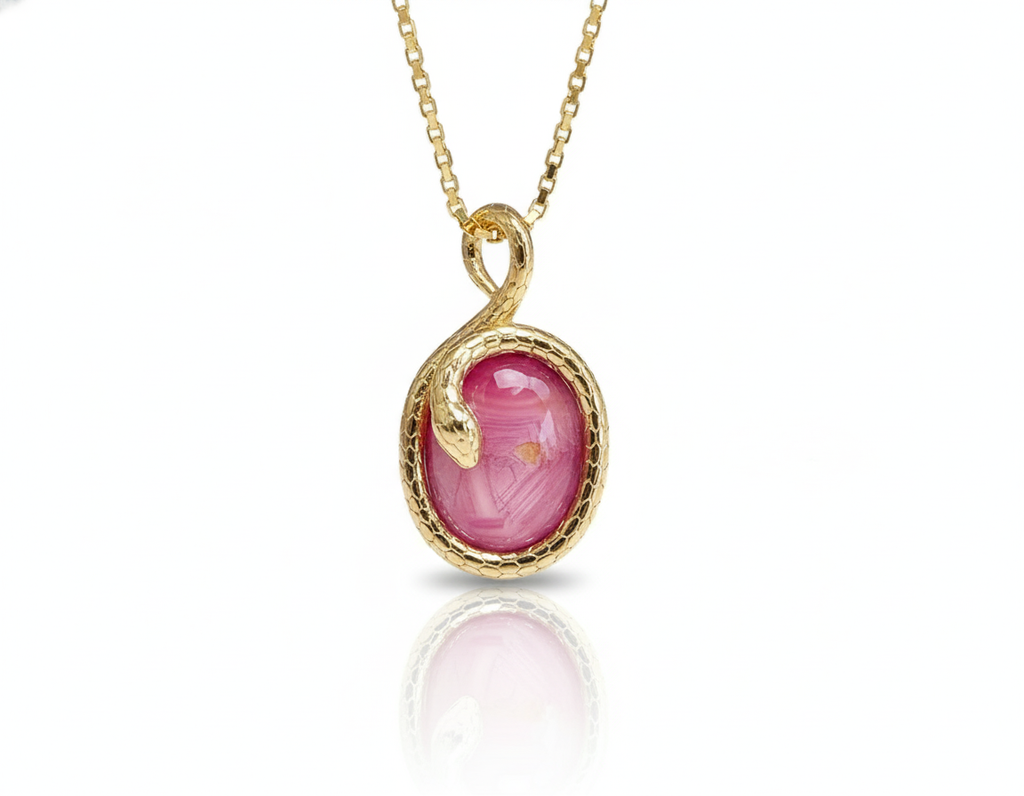 Mặt dây chuyền Rắn Vàng Đá quý tự nhiên Star Ruby Snake Pendant in 14K Yellow Gold by AME Jewellery