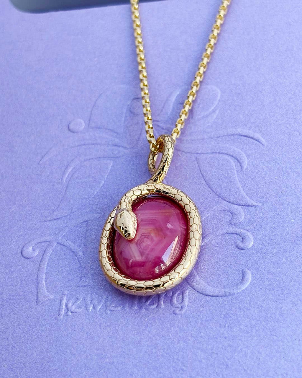 Mặt dây chuyền Rắn Vàng Đá quý tự nhiên Star Ruby Snake Pendant in 14K Yellow Gold by AME Jewellery