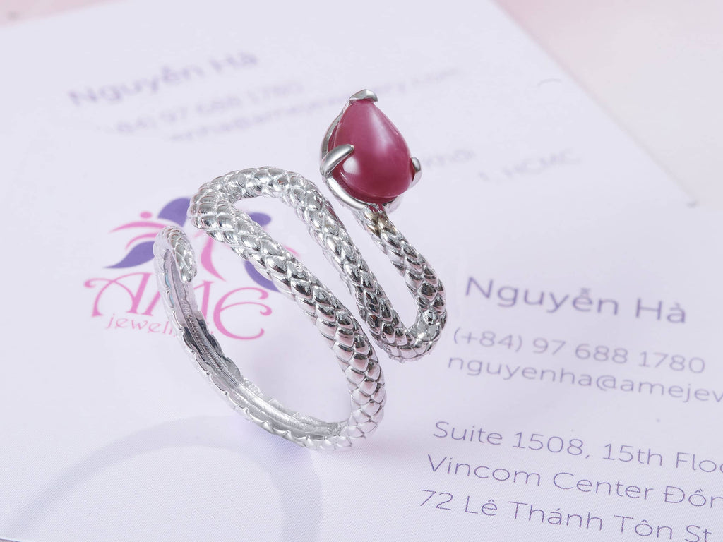 Nhẫn Rắn Nữ Vàng trắng Đá quý tự nhiên Pear Cabochon Star Ruby Snake Ring in 14K White Gold | AME Jewellery