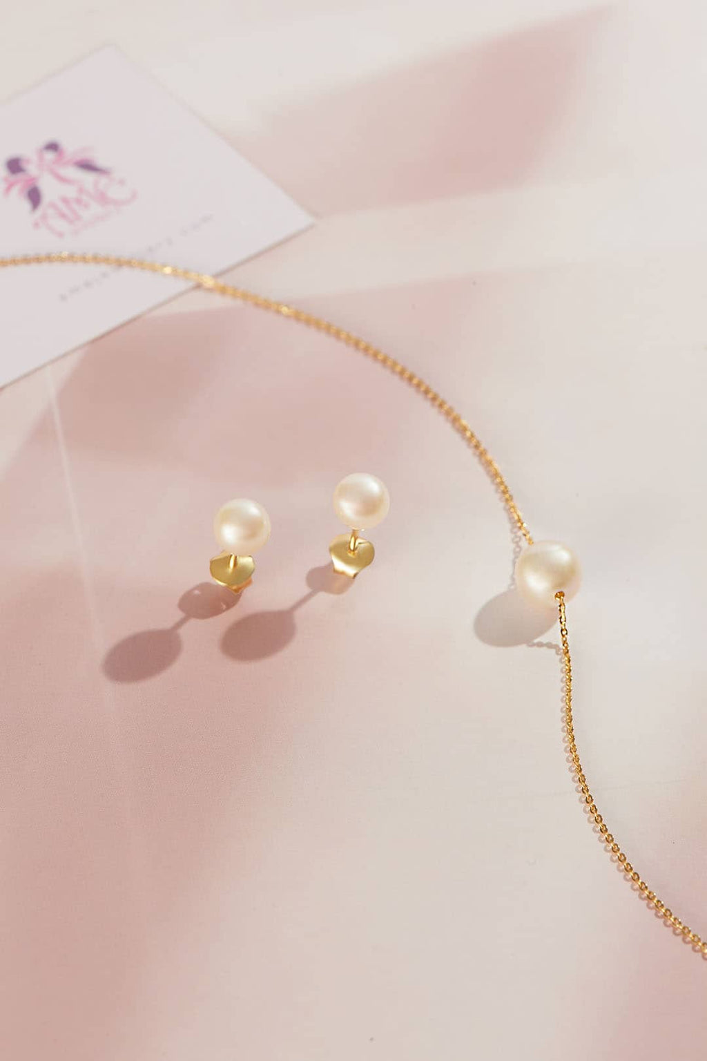 Single White Freshwater Cultured Pearl Jewelry Set 14K Yellow Gold | AME Jewellery