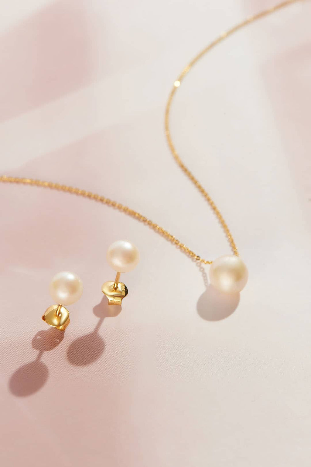 Single White Freshwater Cultured Pearl Jewelry Set 14K Yellow Gold | AME Jewellery