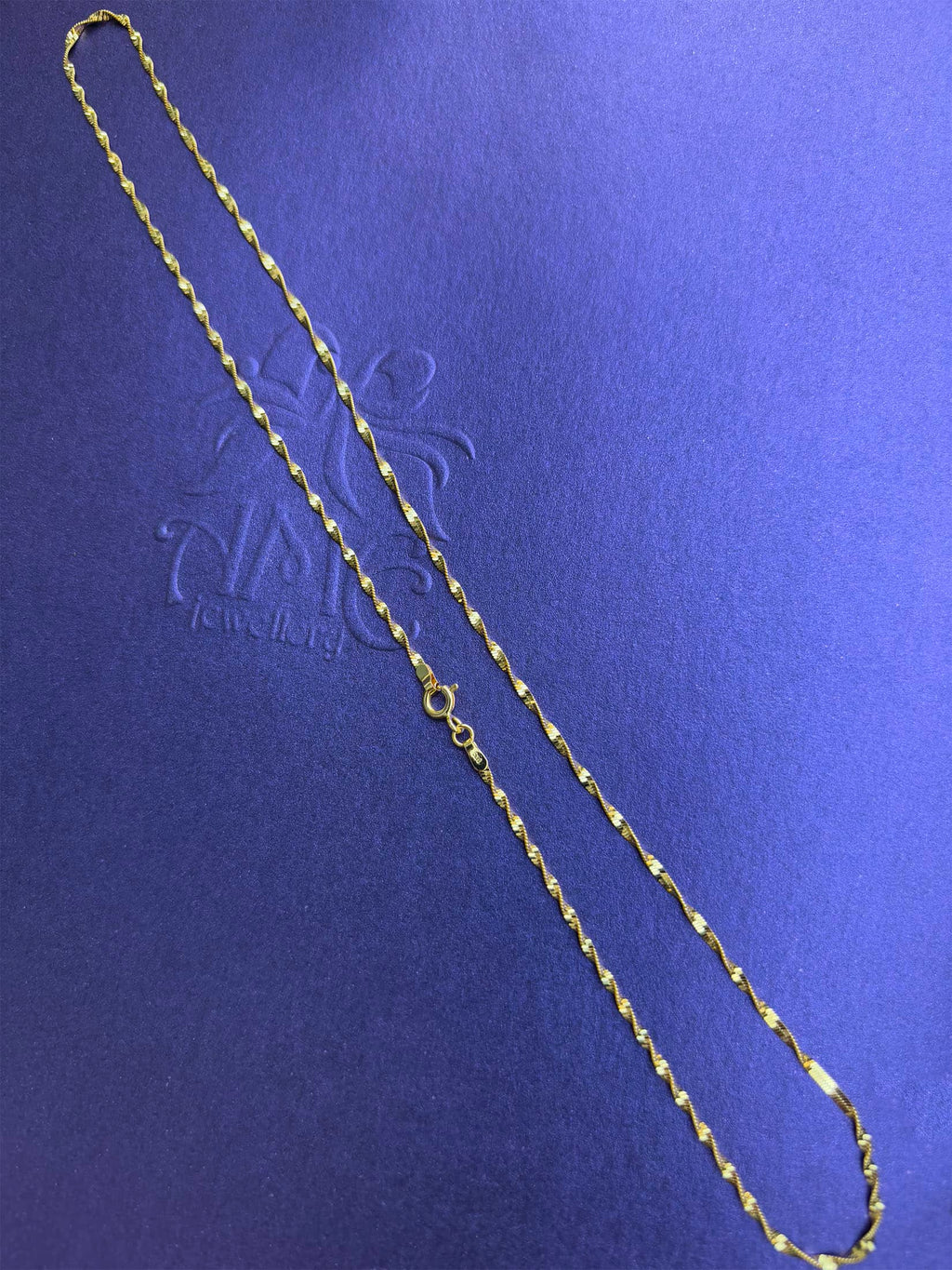 Dây chuyền Vàng Nữ xoắn giác kim cương | Twisted diamond-cut chain necklace in 14K yellow gold by AME Jewellery