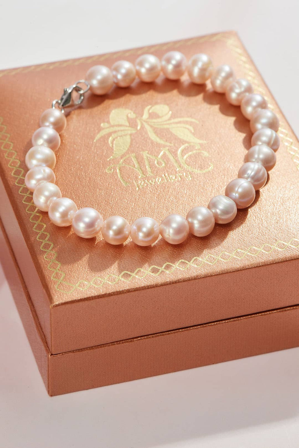 Vòng tay Ngọc trai nước ngọt màu Lavender Pearl Strand Bracelet | AME Jewellery