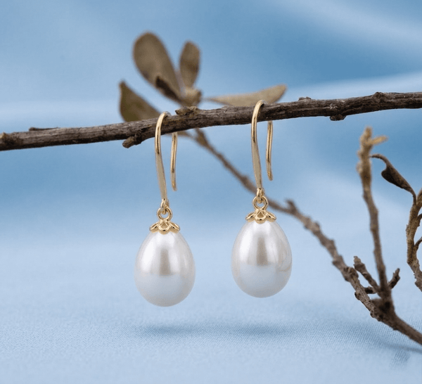 Bông tai Vàng Ngọc trai Teardrop white Freshwater Pearl Hook Gold Earrings by AME Jewellery