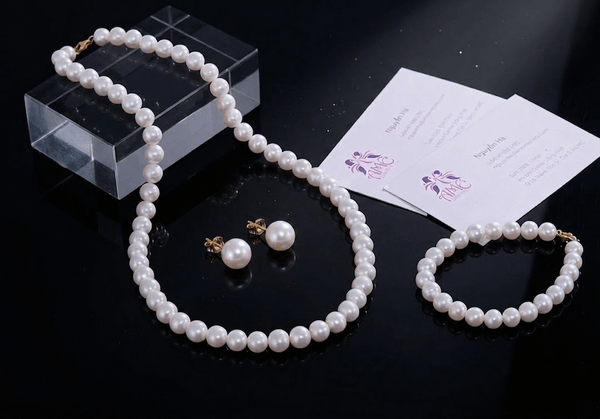 White Freshwater Cultured Pearls Strand Jewelry three-piece Set with 14-karat Yellow Gold Clasp by AME Jewellery