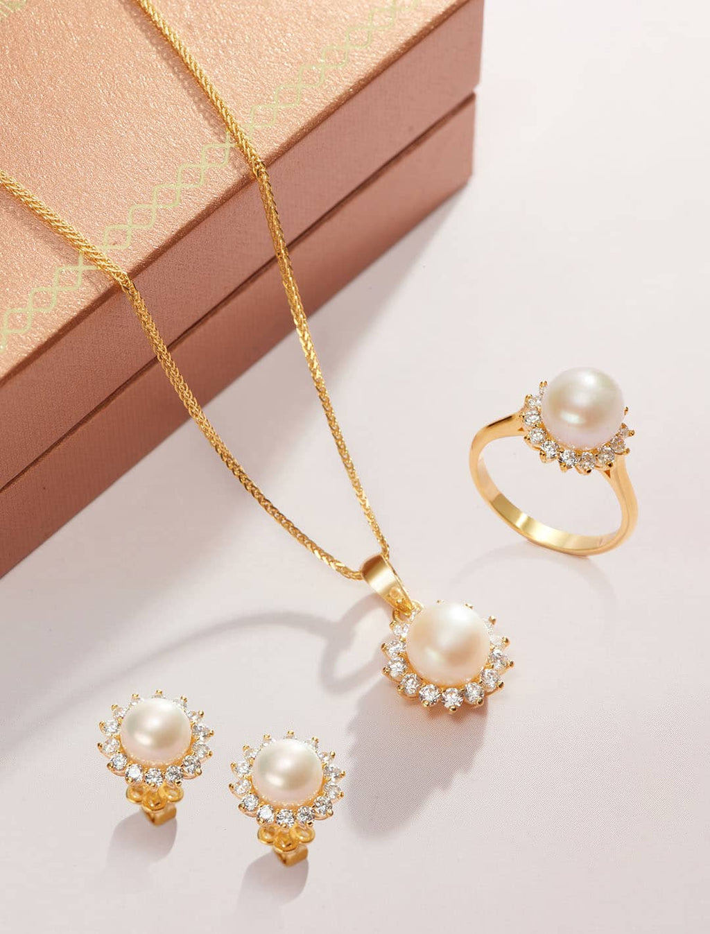 Trang sức Vàng Ngọc trai trắng White Freshwater Pearl Sunflower Jewelry in 14K Yellow Gold by AME Jewellery