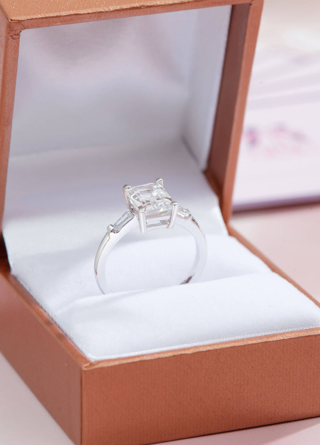 Nhẫn nữ Vàng trắng Đá quý tự nhiên Colorless Rectangle Topaz Ring 14K White Gold by AME Jewellery