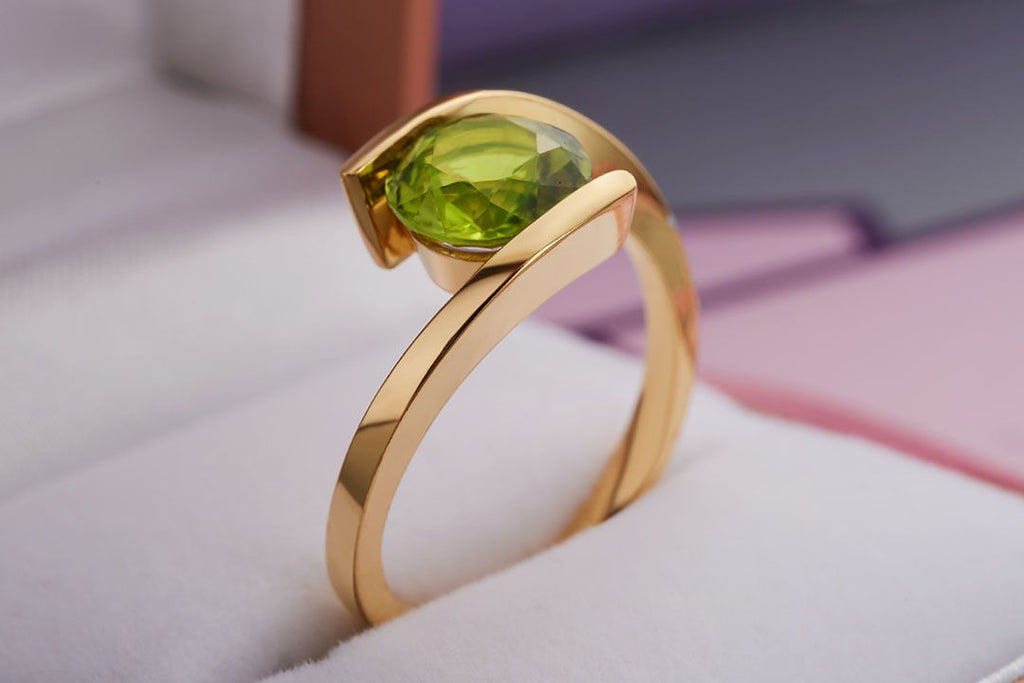 Nhẫn nữ Vàng Đá quý thiên nhiên Peridot Bypass Ring in 14K Yellow Gold by AME Jewellery