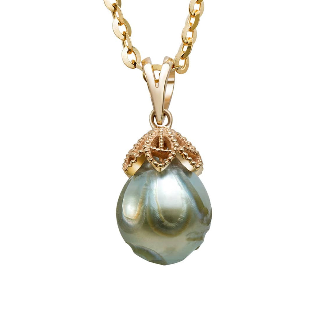 Mặt dây chuyền Vàng Ngọc trai Biển Tahiti chạm khắc Carved Tahitian Cultured Pearl Pendantin 14K Yellow Gold by AME Jewellery