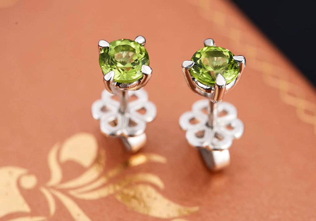 Bông tai Đá quý tự nhiên Peridot  4-prong Earrings in Sterling Silver by AME Jewellery