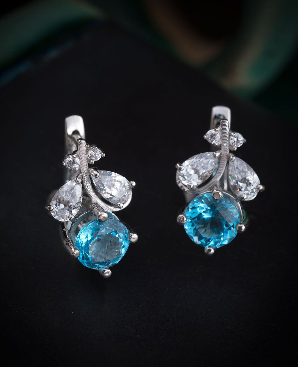 Bông tai Đá quý tự nhiên Blue Topaz Leaf Earrings in Sterling Silver by AME Jewellery