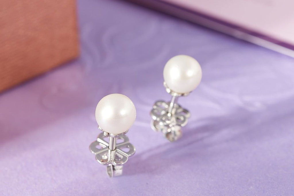 Bông tai Ngọc trai nước ngọt White Freshwater Pearl Earrings - AME Jewellery