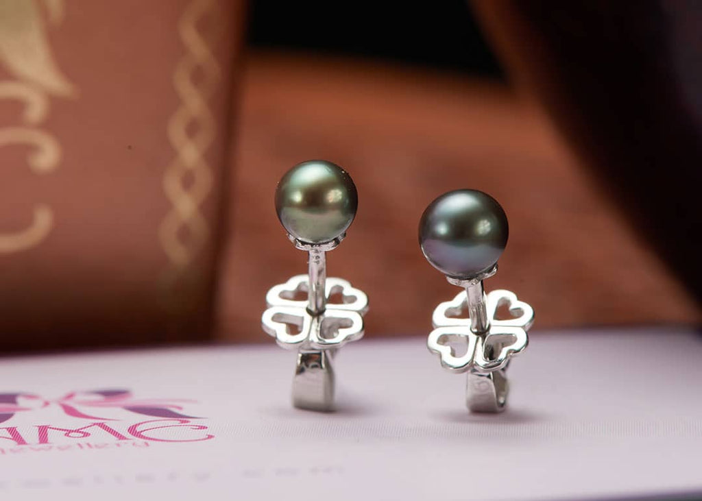 Bông tai Ngọc trai nước ngọt Peacock Green Freshwater Pearl Stud Earrings by AME Jewellery