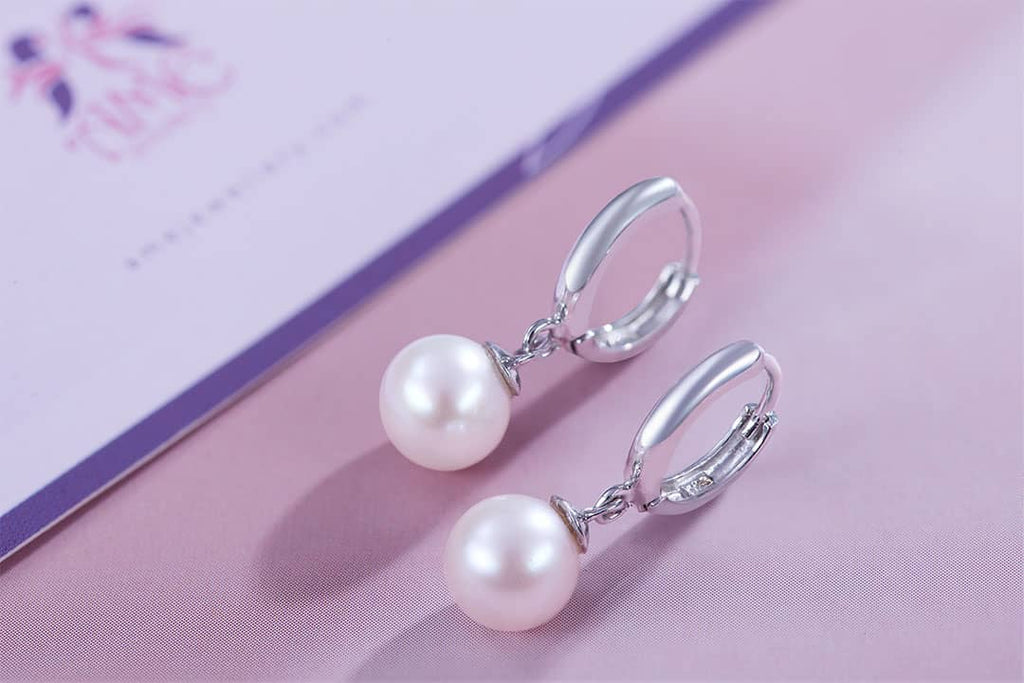 Bông tai Ngọc trai nước ngọt trắng Pearl huggie hoop  Earrings by AME Jewellery