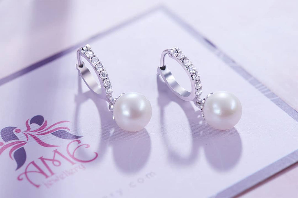 Bông tai Ngọc trai trắng White Pearl Hinged Earrings by AME Jewellery
