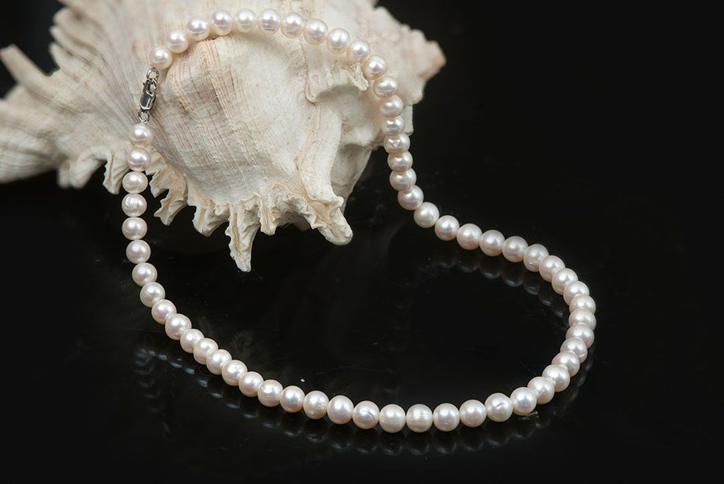 Vòng cổ Chuỗi Ngọc trai trắng White Pearl Strand Necklace by AME Jewellery