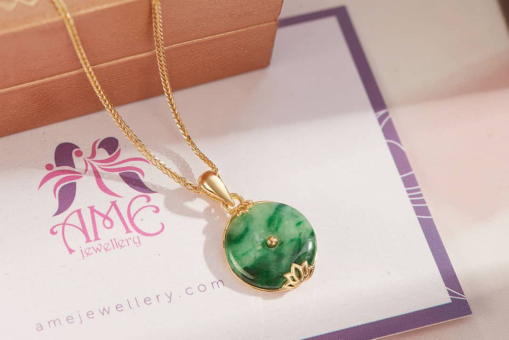 Mặt dây Hoa Sen Vàng 14K Đồng Điếu Cẩm thạch thiên nhiên | AME Jewellery