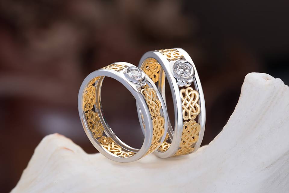 Nhẫn Vàng Kim Cương thiên nhiên Diamond Celtic Ring in 18K Gold by AME Jewellery