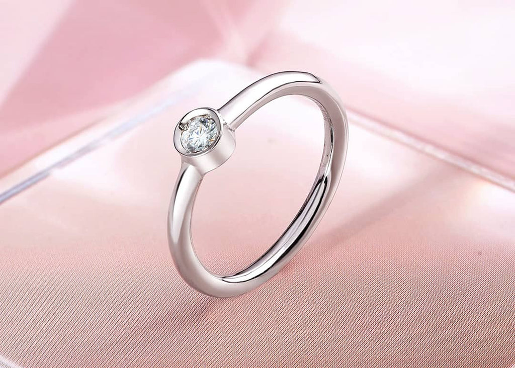 Nhẫn Kim cương thien nhiên Natural Diamond White Gold Bezel Ring by AME Jewellery