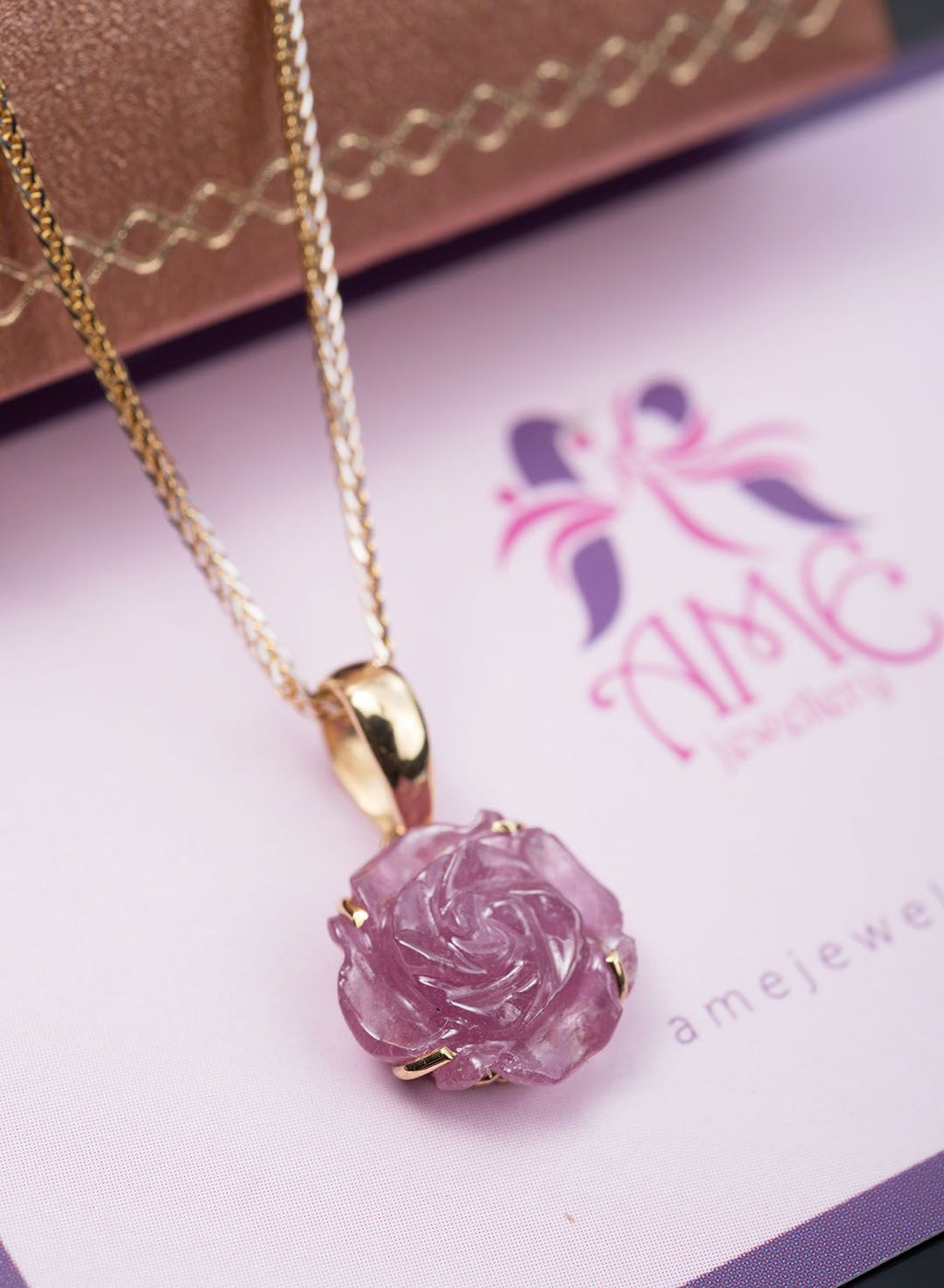 Mặt dây chuyền Vàng Hoa hồng Ruby Carved Rose Flower Pendant Necklace in 14K yellow Gold by AME Jewellery