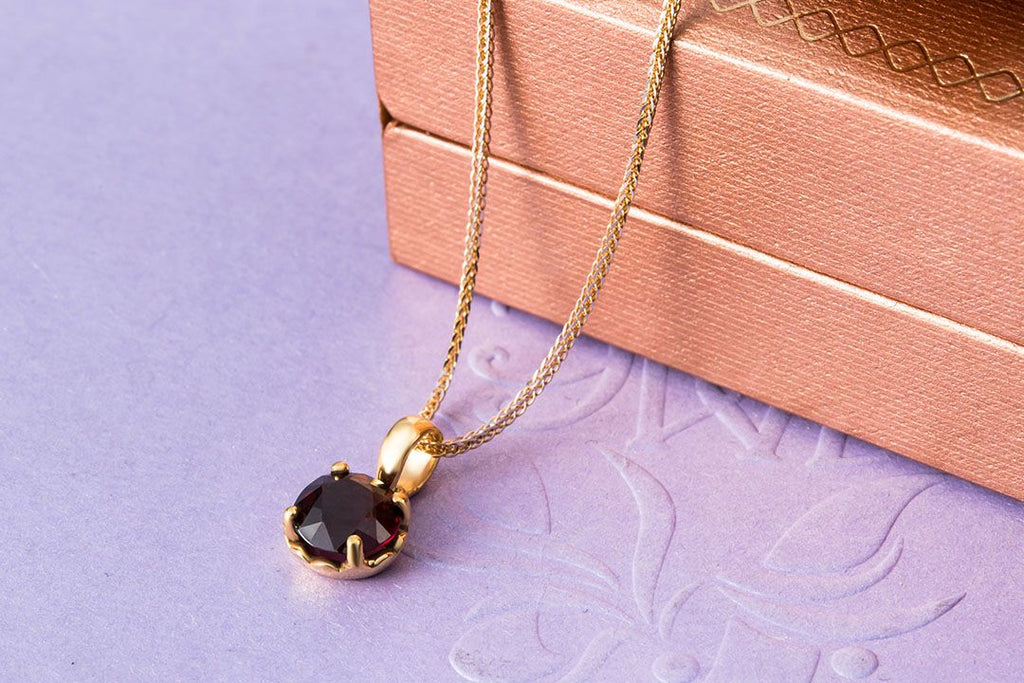 Mặt dây chuyền Vàng Đá quý tự nhiên Red Garnet Pendant Necklace in 14K yellow Gold by AME Jewellery