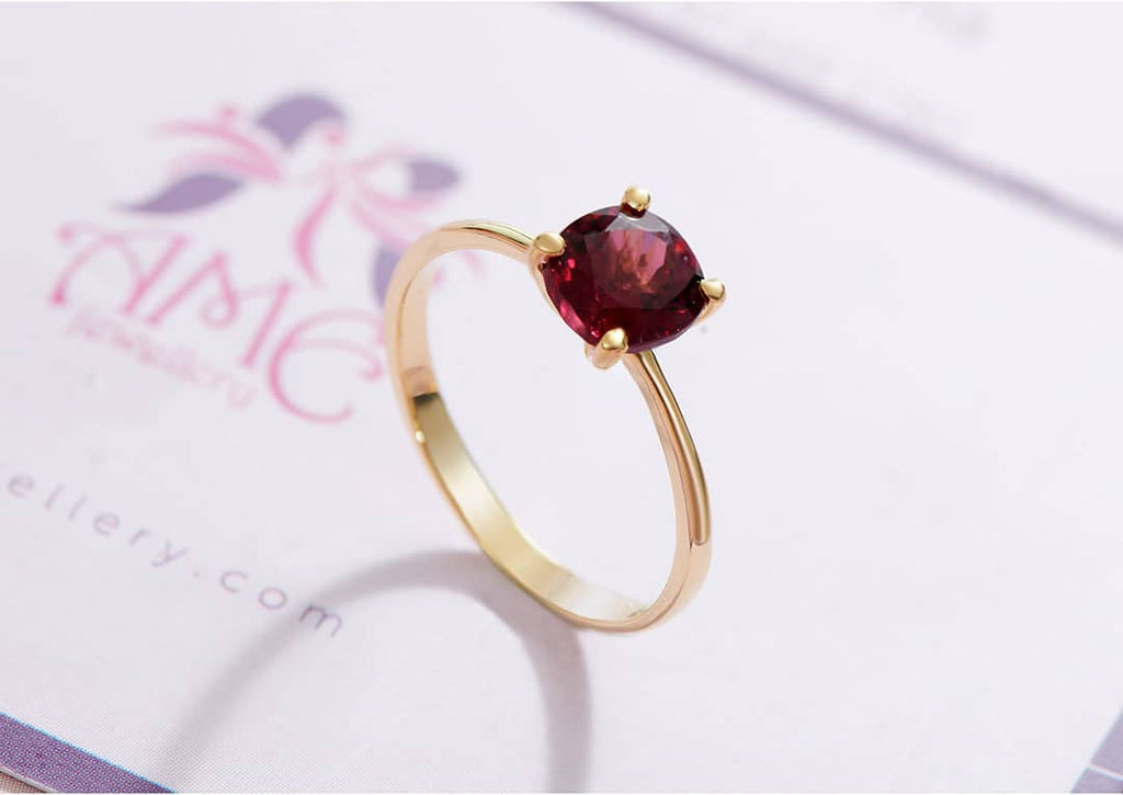 Nhẫn nữ Vàng Đá quý thiên nhiên Red Garnet Solitaire Ring in 14K Yellow Gold by AME Jewellery