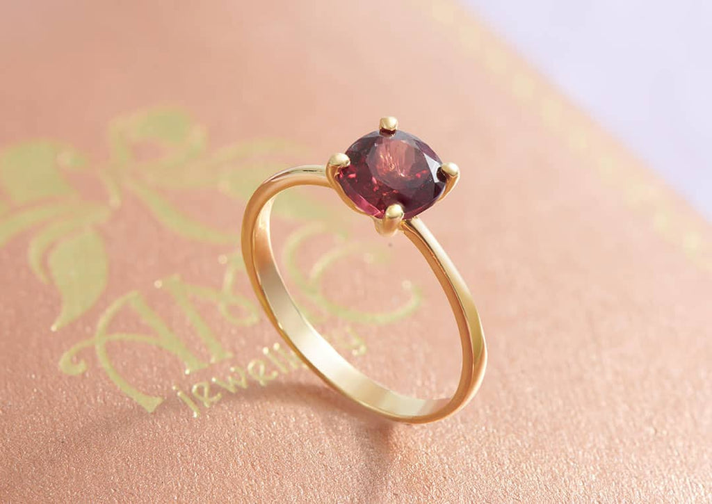 Nhẫn nữ Vàng Đá quý thiên nhiên Red Garnet Solitaire Ring in 14K Yellow Gold by AME Jewellery