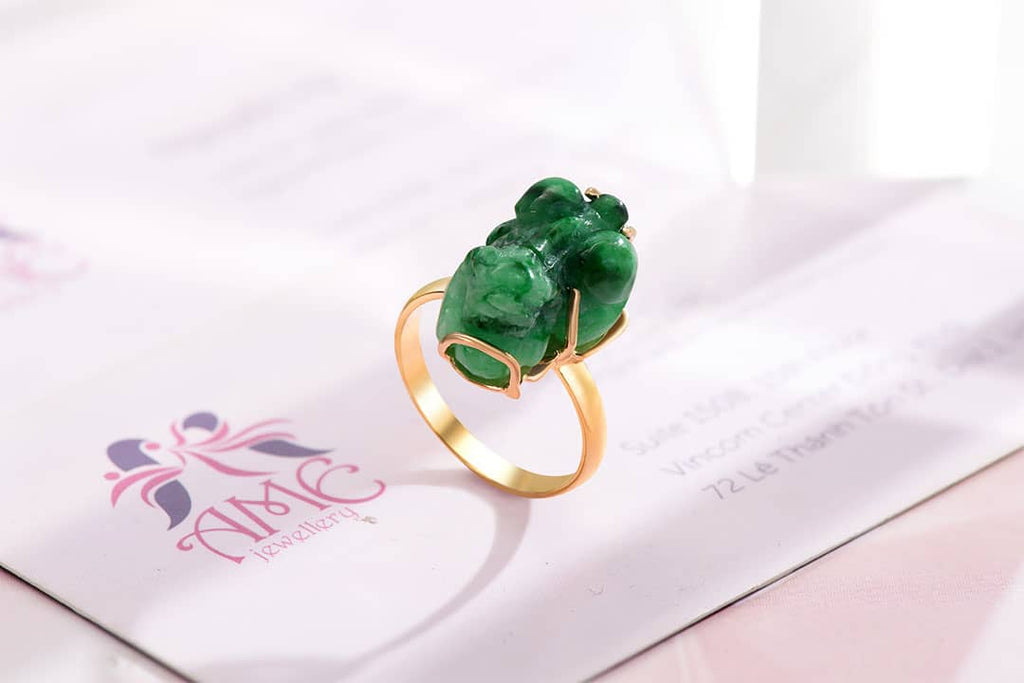 Nhẫn Vàng 14K Tỳ hưu đá Cẩm thạch thiên nhiên | Carved Pixiu Jadeite Jade Gold Ring | AME Jewellery