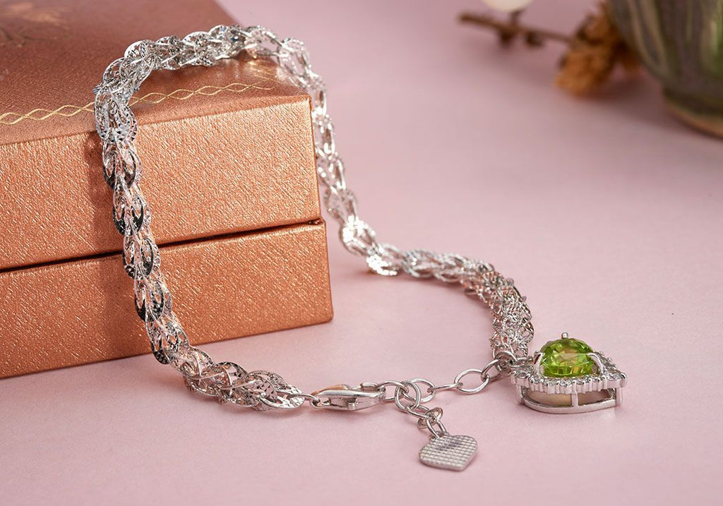 Lắc tay Đá quý thiên nhiên Heart-cut Peridot Bracelet in Sterling Silver by AME Jewellery