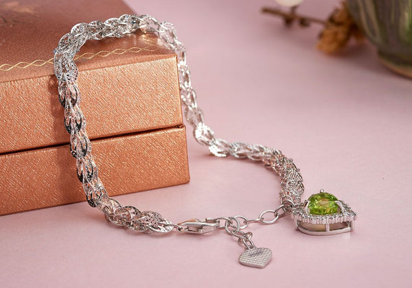 Lắc tay Đá quý thiên nhiên Heart-cut Peridot Silver Bracelet - AME Jewellery