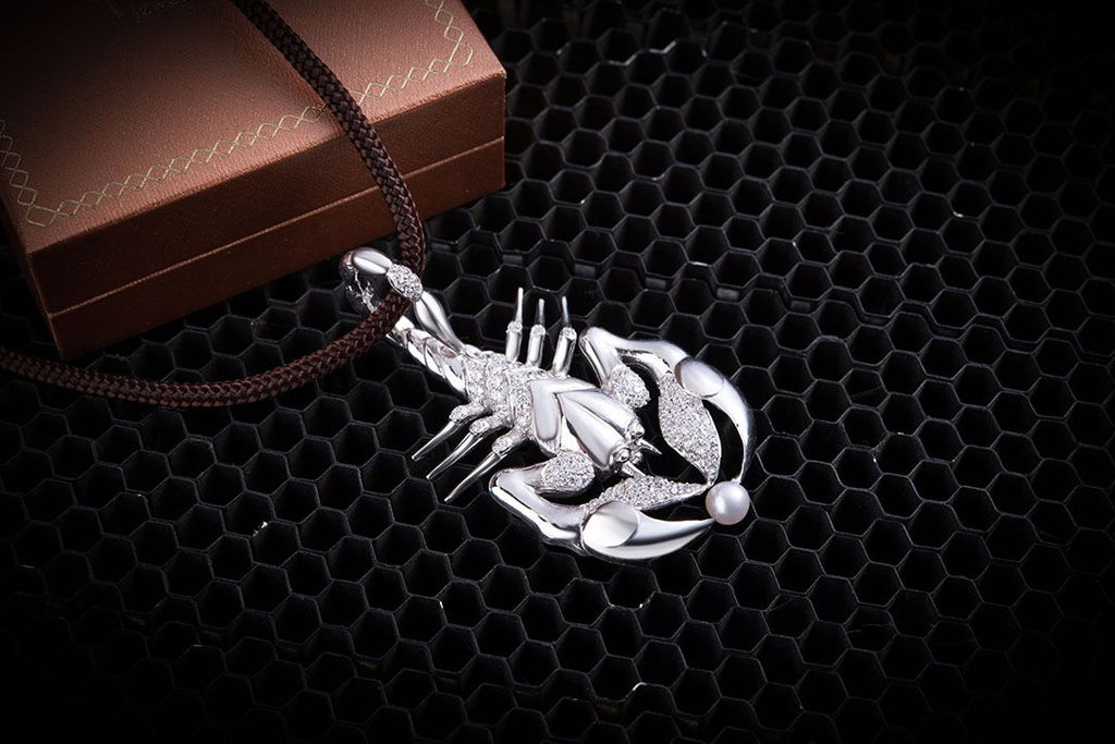 Mặt dây Nam Bọ cạp Ngọc trai Pearl Scorpion Men's Pendant Necklace by AME Jewellery