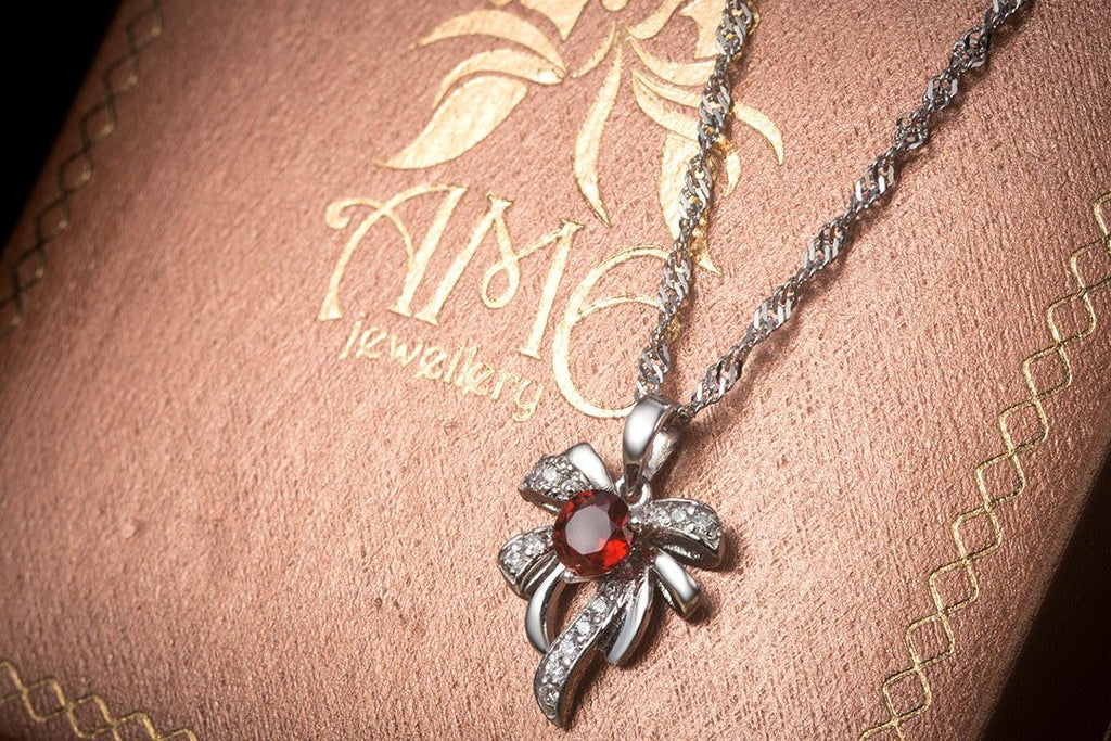 Mặt dây Đá quý tự nhiên Garnet Bow Pendant Necklace AME Jewellery