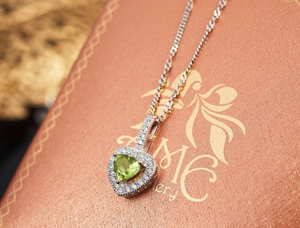 Mặt dây Đá quý thiên nhiên Heart-cut Peridot Pendant Necklace in Sterling Silver by AME Jewellery