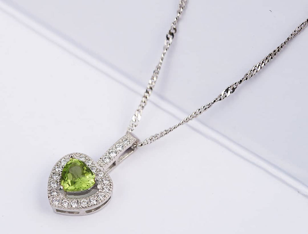 Mặt dây Đá quý thiên nhiên Heart-cut Peridot Pendant Necklace in Sterling Silver by AME Jewellery