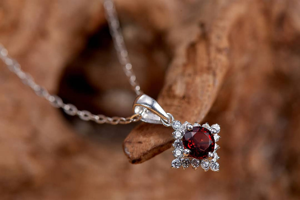 Mặt dây Đá quý thiên nhiên Red Garnet Pendant in Sterling Silver by AME Jewellery