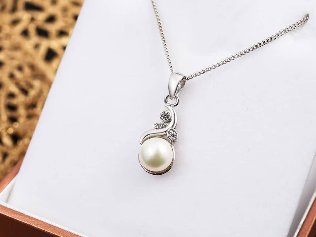 Mặt dây chuyền Ngọc trai trắng White Freshwater Pearl Pendant Necklace by AME Jewellery