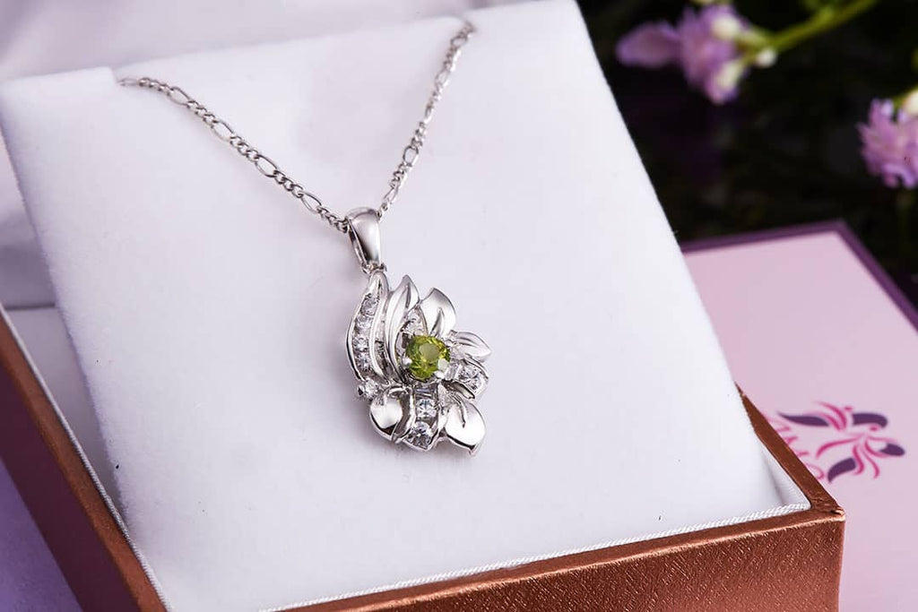 Mặt dây chuyền Đá quý tự nhiên Peridot Pendant in Sterling Silver by AME Jewellery