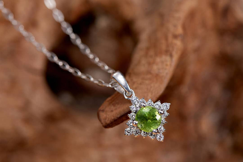 Mặt dây chuyền Đá quý thiên nhiên Peridot Pendant Necklace in Sterling Silver by AME Jewellery