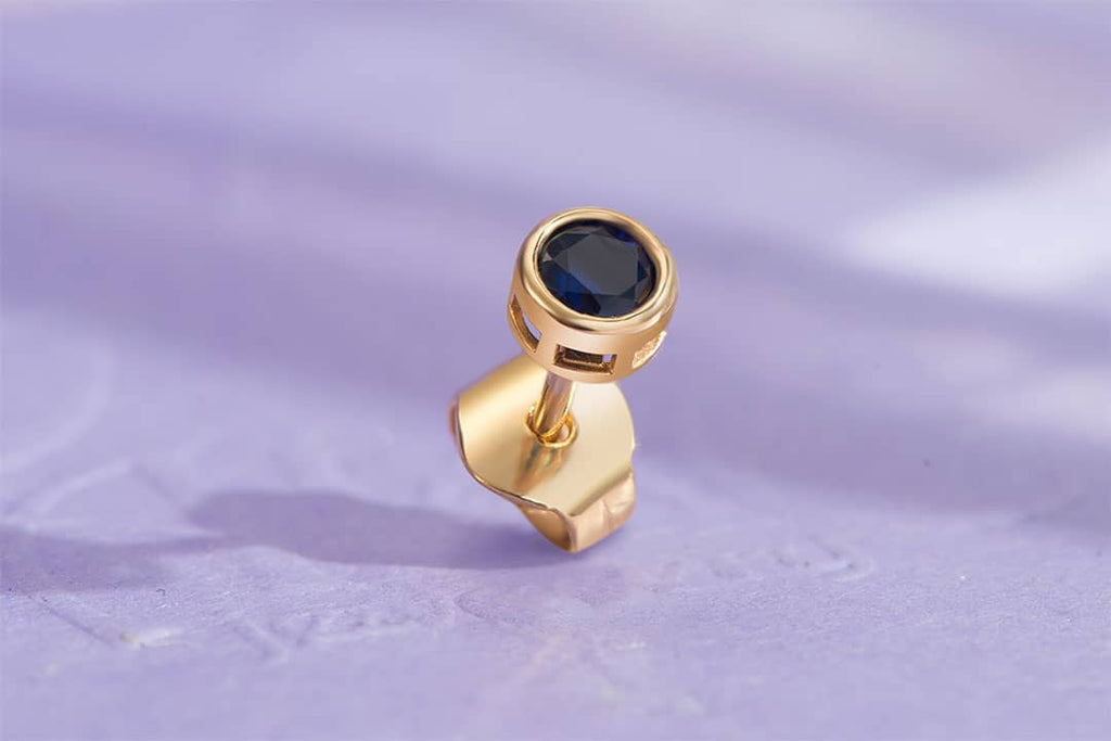 Khuyên tai Nam Vàng Đá quý tự nhiên Blue Sapphire Bezel Men's Earrings in 14K Yellow Gold by AME Jewellery