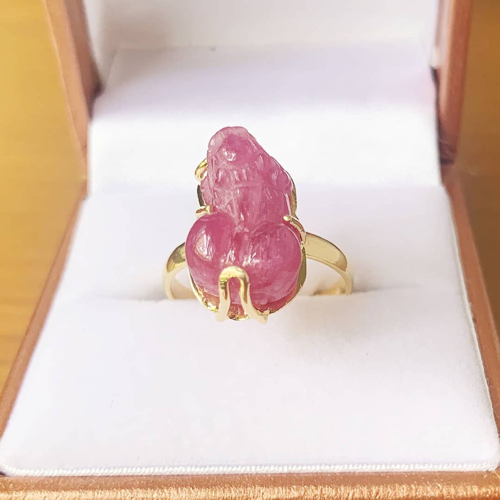 Nhẫn Vàng 14K Tỳ hưu Đá quý thiên nhiên Ruby Carved Pixiu Gold Ring | AME Jewellery