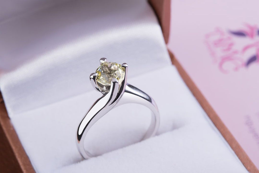 Nhẫn Đá quý thiên nhiên Citrine Solitaire Twist Ring in Sterling Silver by AME Jewellery