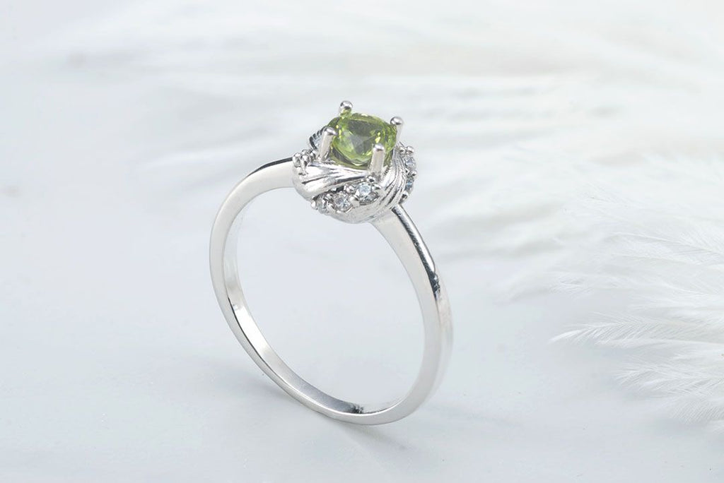 Nhẫn nữ Đá quý tự nhiên Peridot ring in sterling silver by AME Jewellery