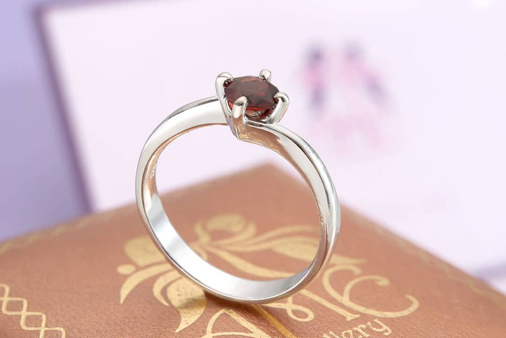 Nhẫn nữ Đá quý thiên nhiên Red Garnet Twist Ring in Sterling Silver by AME Jewellery