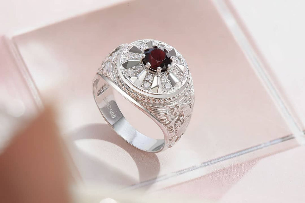 Nhẫn Mỹ Nam Đá quý thiên nhiên Red Garnet US Army Ring in Sterling Silver by AME Jewellery