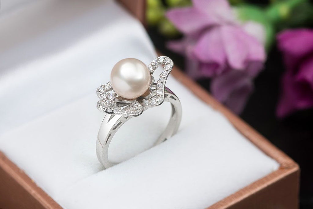 Nhẫn Ngọc trai trắng White Pearl Flower Ring by AME Jewellery