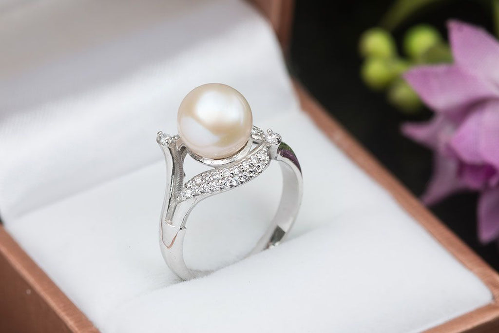 Nhẫn nữ Ngọc trai trắng White Freshwater Pearl Ring by AME Jewellery