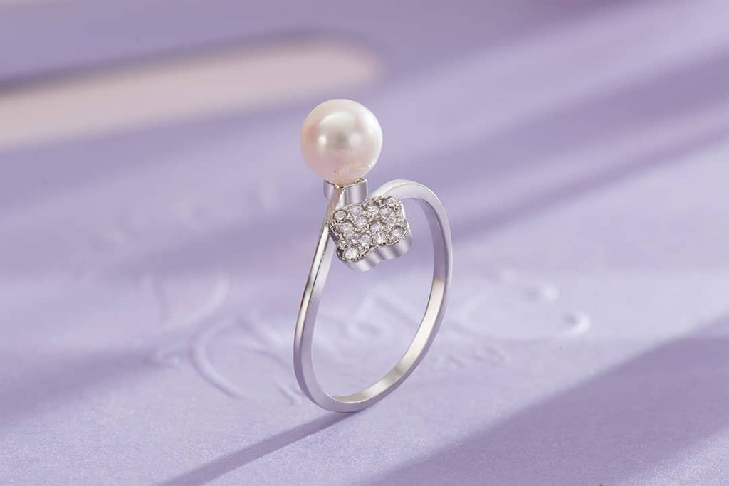 Nhẫn Ngọc trai trắng White Pearl Flower Ring by AME Jewellery