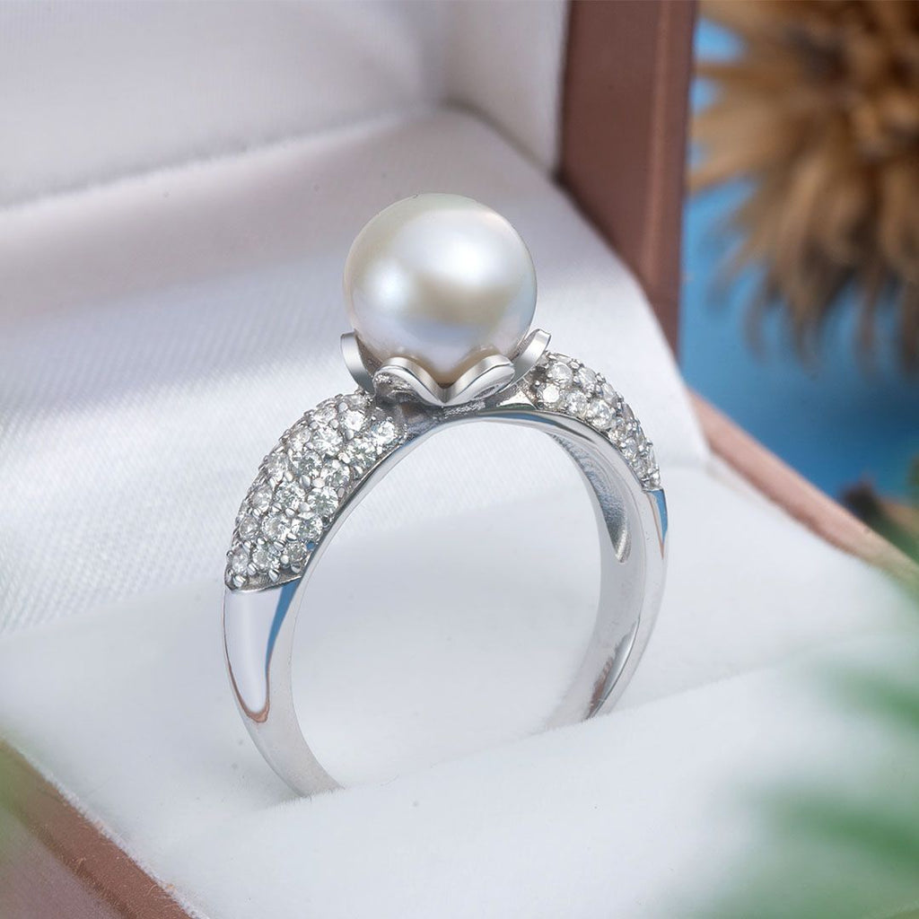 Nhẫn Ngọc trai nước ngọt trắng Freshwater Pearl Ring AME Jewellery